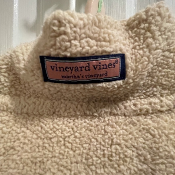 Vineyard Vines 1/4 Zip Fleece - Picture 5 of 5